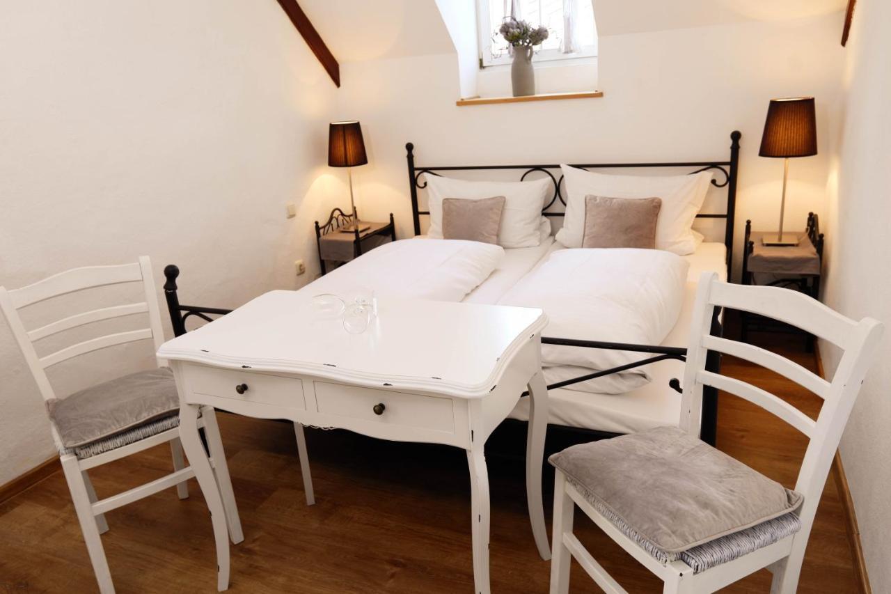 Hotel Klostermuehle Siebenborn Maring-Noviand Ngoại thất bức ảnh