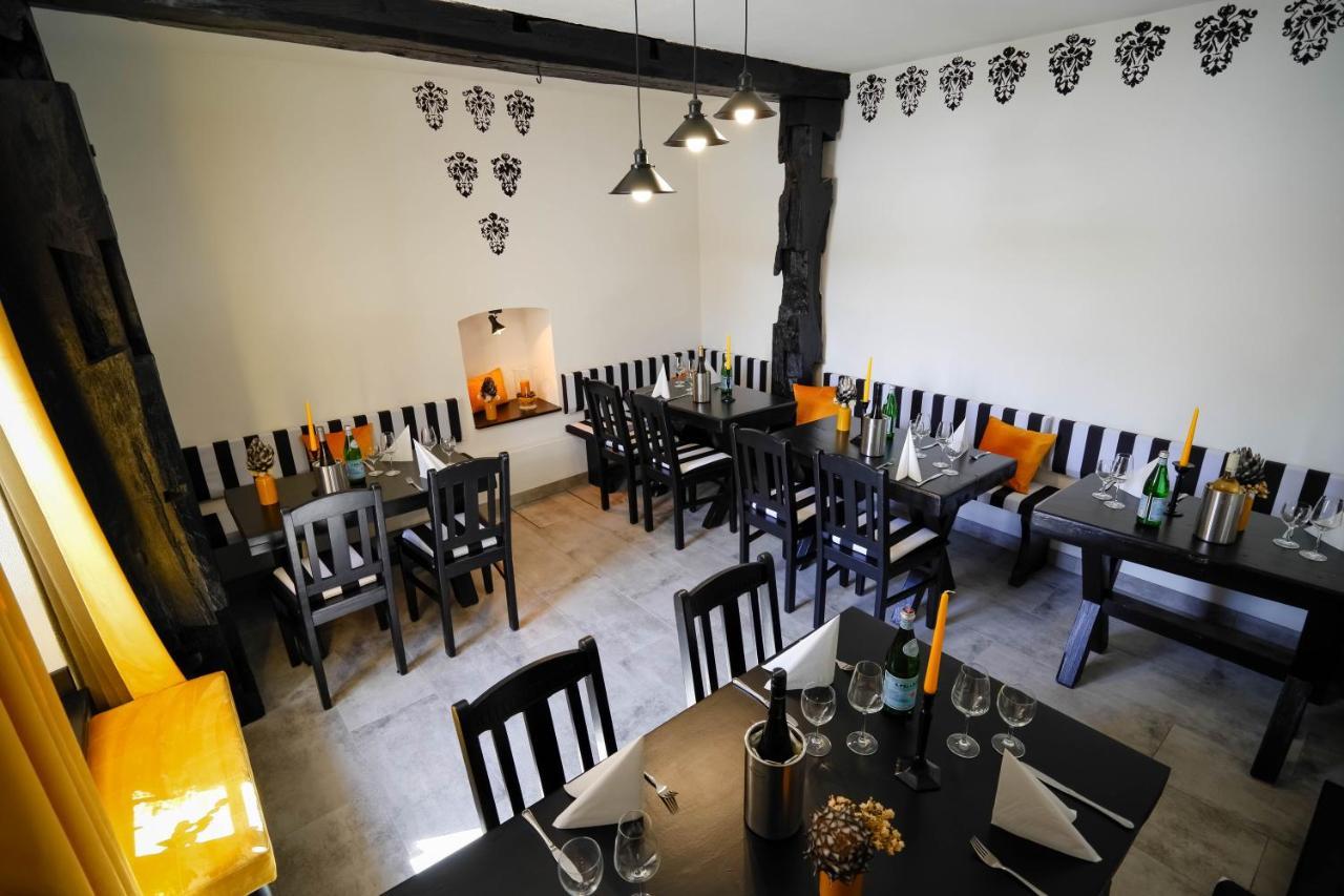 Hotel Klostermuehle Siebenborn Maring-Noviand Ngoại thất bức ảnh